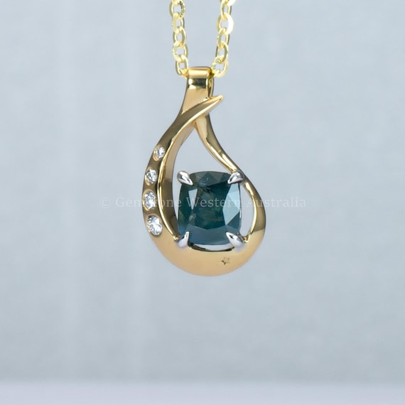 Natural Alexandrite & Diamond Teardrop Pendant in 18K Yellow Gold