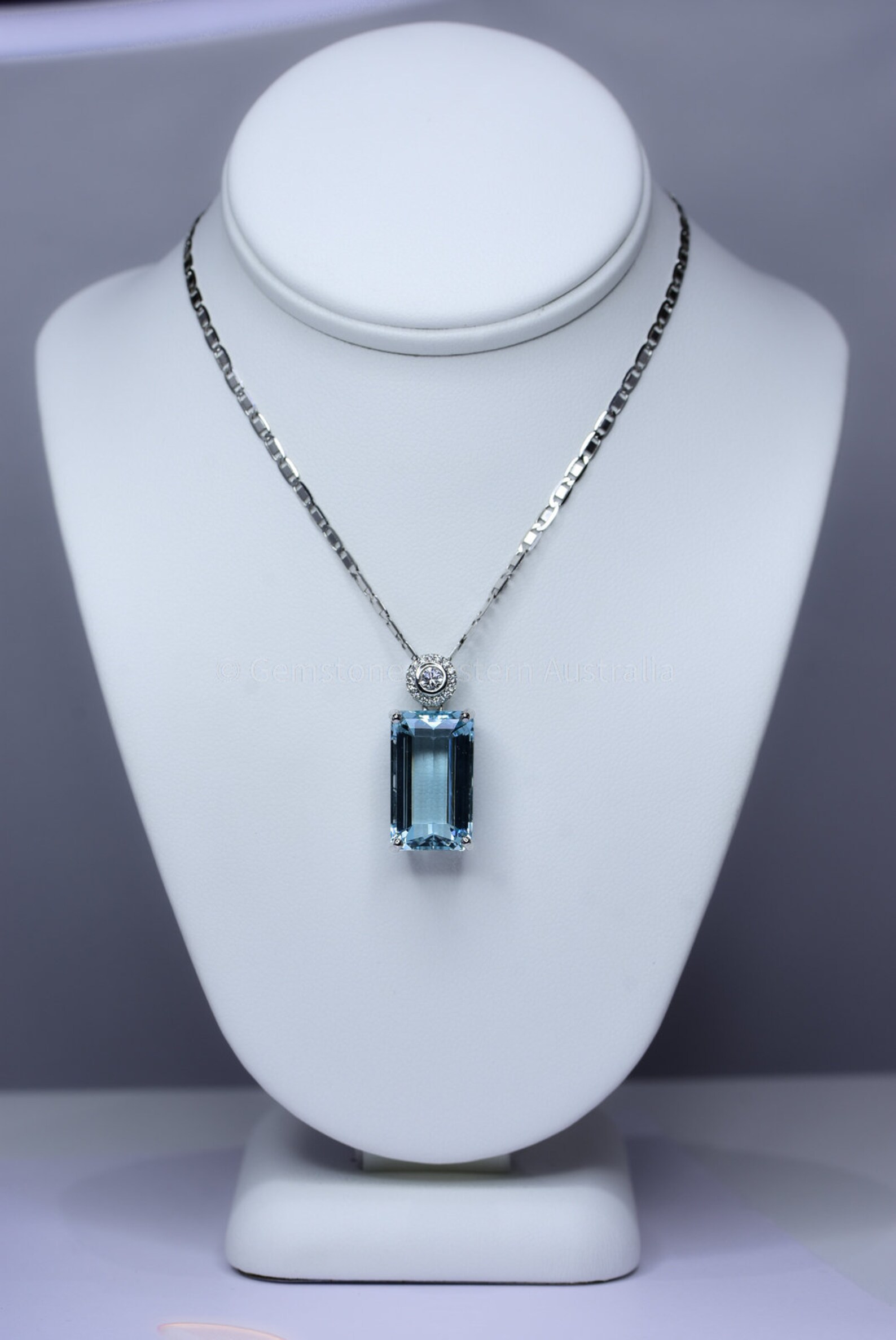 Large Emerald Cut Aquamarine Pendant Necklace 18K Gold Etsy