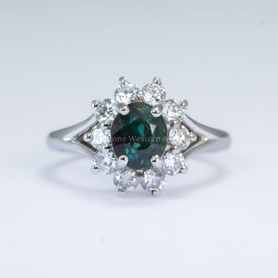 Platinum Ring with 1.98ct Oval Alexandrite & Diamond Halo - VVS Clarity
