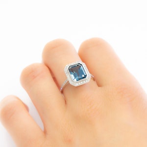London Blue Topaz Diamond Halo Ring 18K Gold