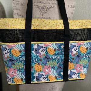 Sac fourre-tout Stitch avec poches, porte-gobelet et fermeture magnétique, grand sac à bandoulière en filet pour bébé