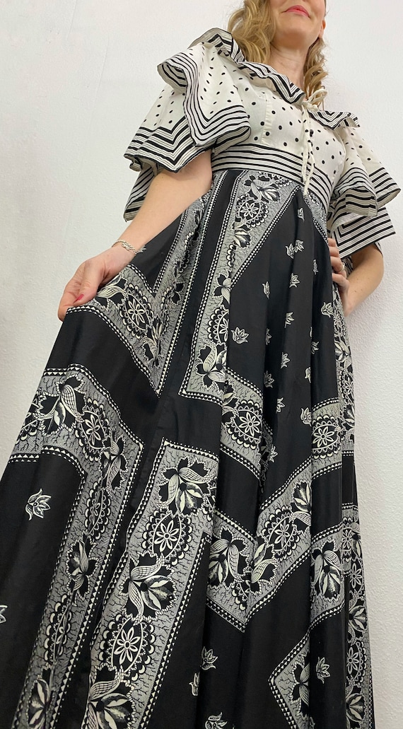 Vintage Dress | 1970's Cotton Max Dress by Simon E
