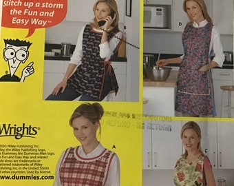 Sewing Pattern Simplicity 5525 Sunrise Women’s Apron in 4 Styles Size S-M-L Bust 32.5-34, 36-38; 40-42 - Uncut FF