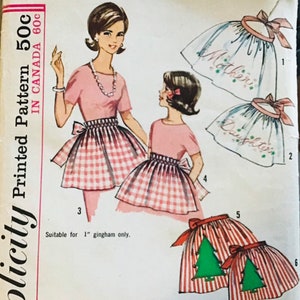 Vintage Simplicity 5228 Sewing Pattern Women’s Girls Mother & Daughter Apron - One size - Cut and Complete - Transfer Included