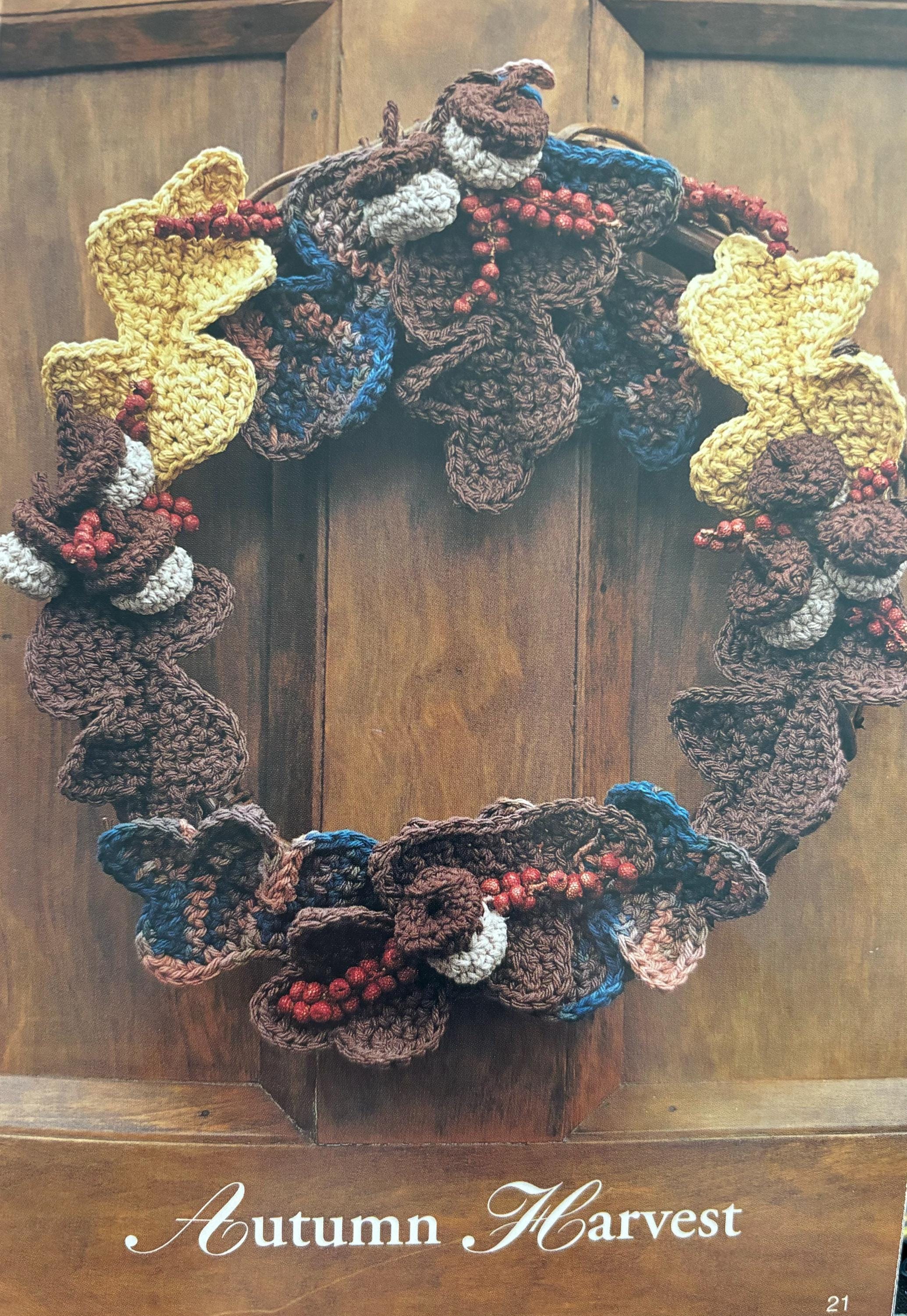Bernat Crochet Pattern Around the Season Wreaths -8 Design - Christmas ...