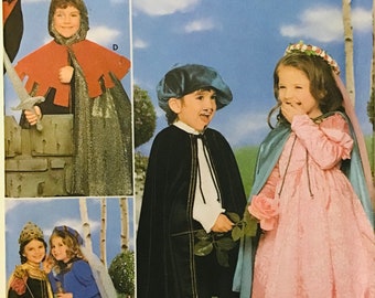 Sewing Pattern Simplicity 8318 Children’s  Boys Knight Girls Princess Costume  Size 3-4-5-7-8 Chest 22-23-24-25-26-27” - UC