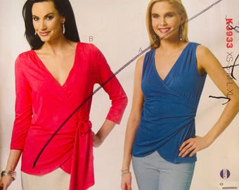 Sewing Pattern Kwik Sew 3933 Women's Top   Sz. XS-S-M-L-XL (31.5-32.5")(34.-35.5")(37-38.5")(40-41.5")(43-45") Uncut