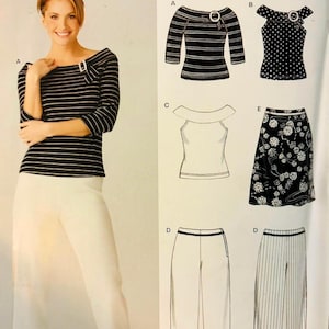 Pode incluir: Um padrão de costura para roupas femininas, com um top listrado, um top de bolinhas, um top com os ombros de fora, uma saia e calças. O padrão inclui o texto "NEW LOOK" e "easy". A modelo usa um top listrado preto e branco e calças brancas.