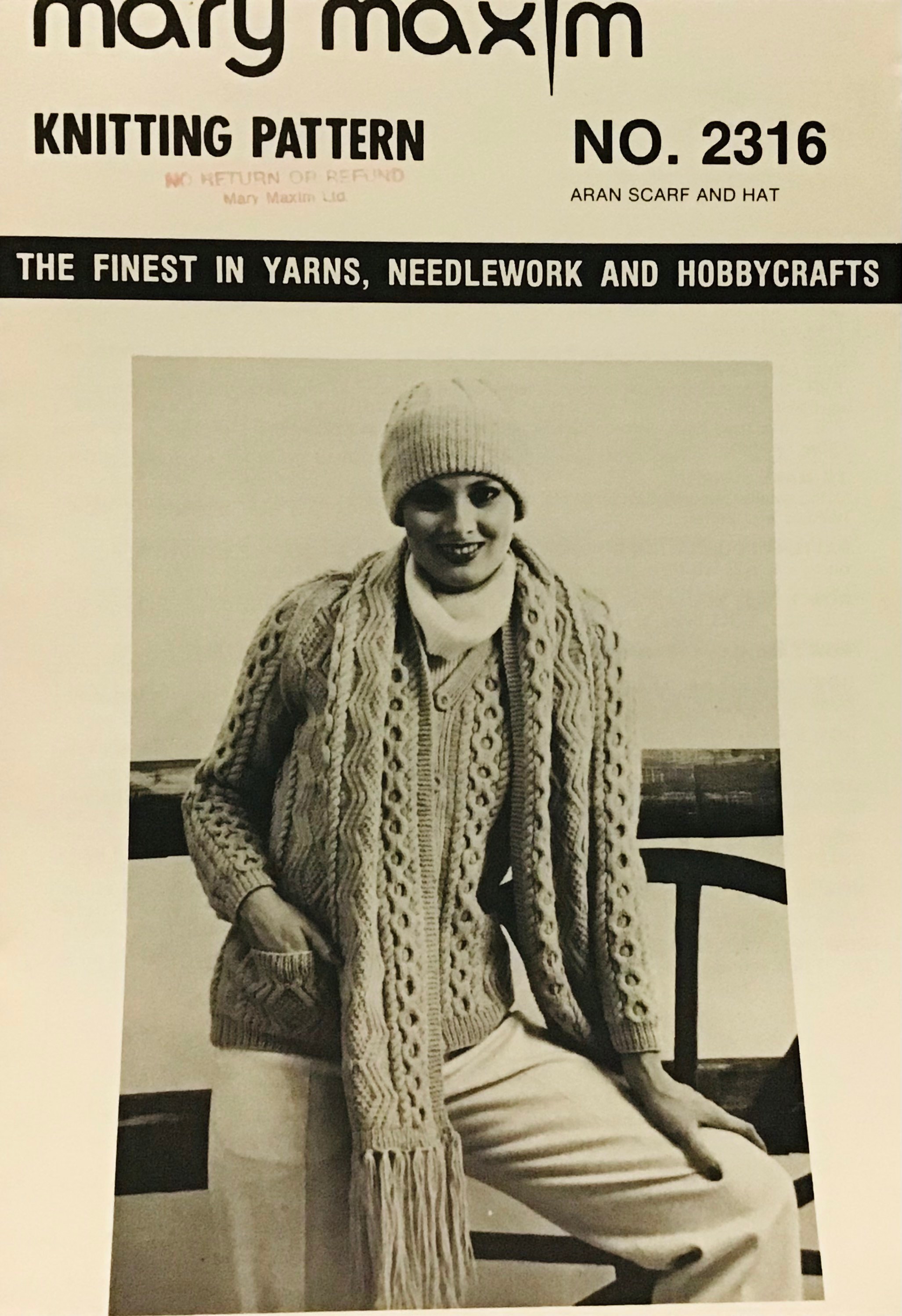 Mary Maxim Strickanleitung Damen Aran Schal und Mütze Original