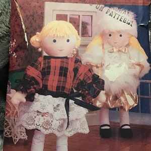 裁縫パターン Butterick 5199 Holly Hobbie 人形用服 - ジャケット、帽子、マフ、トップパンツバッグ転写付き - カットして完成