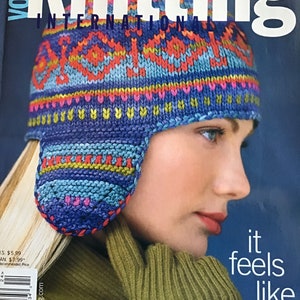 Vogue Knitting International Magazine inverno 2002 Cappello da donna con paraorecchie, cardigan lungo maglione cappotto sciarpa - 34 modelli