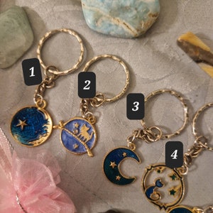Sun Moon cat spiritual witchy keyring, for Keychains, witch keychain, Small Gift, Witch Gifts