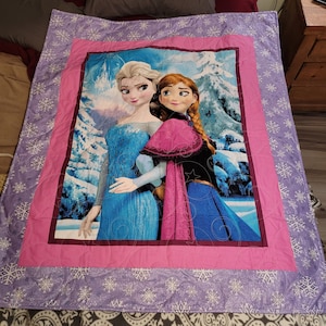 Kołdra w kolorze fioletowym Anna i Elsa