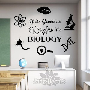 Biology Classroom Wall Decal: If It&#39;s Green or Wriggles
