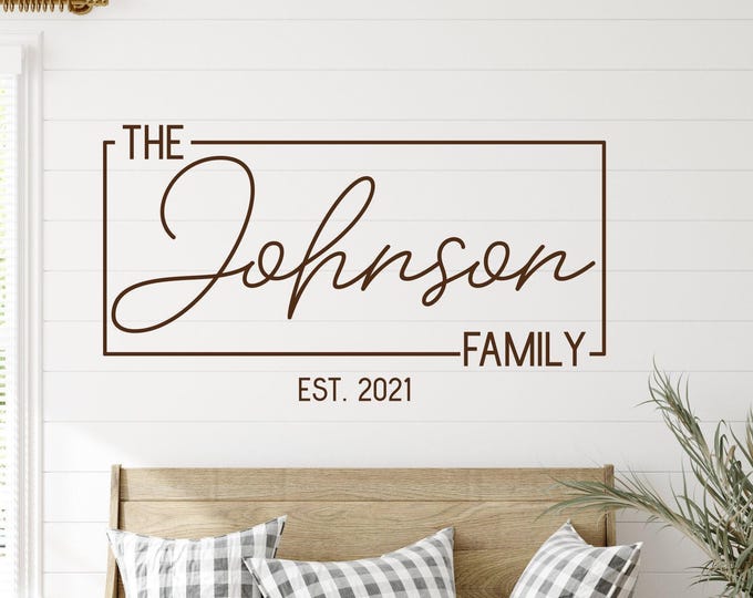 Personalized Family Name Wall Decal with Established Date, Custom Last Name Entryway Decor, Wedding Gift for Couple