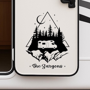 Calcomanía personalizada con apellido para autocaravana: decoración geométrica de montaña