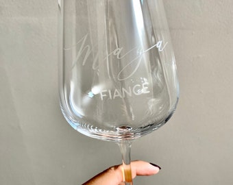 Custom Engraved/Etched or Vinyl Wine Glass 16 oz