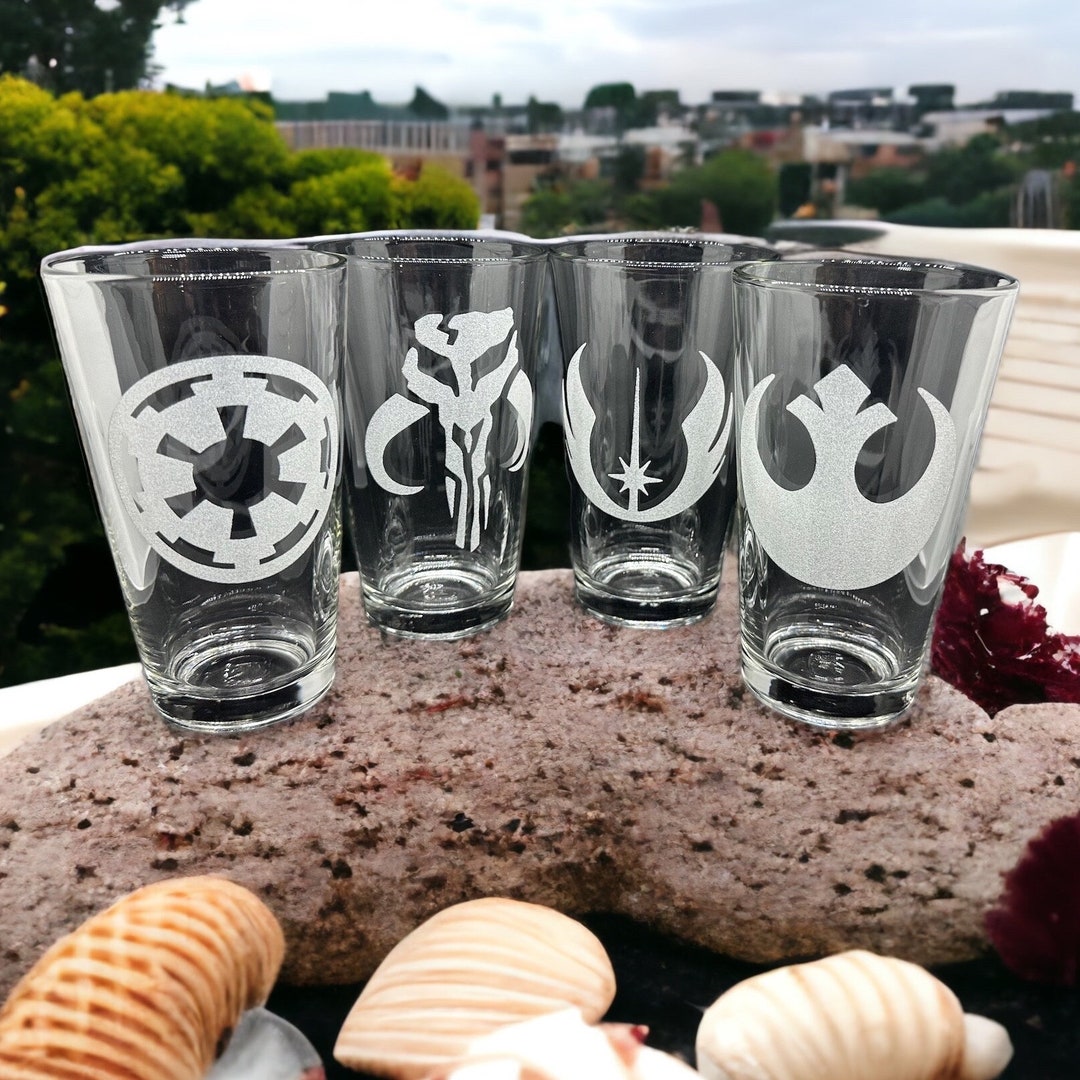 Star Wars Inspired Pint Glass Set of 4 Rebel Alliance, Mandalorian, Jedi  Order, Galactic Empire. Star Wars Gift Beer Glass Drinking Glasses 