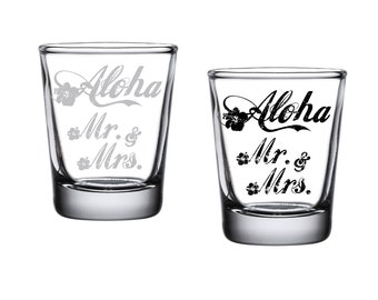 Wedding Shot Glasses Unique Wedding Favors for Guests in Bulk Personalized Shot Glasses Wedding Party Gifts Hawaii Mr and Mrs Laser Engraved