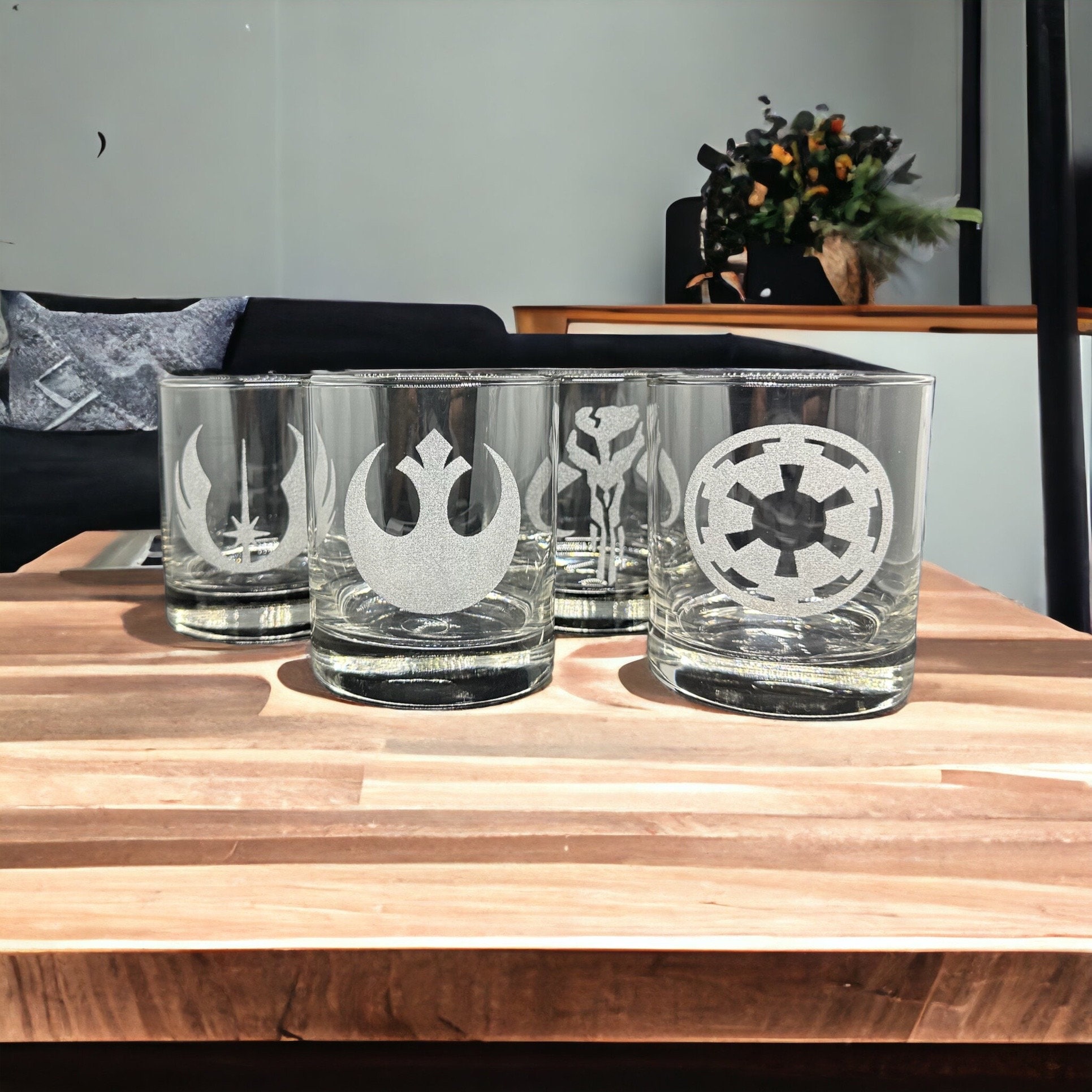 Star Wars Drinking Glass Set of 4 Etched Rocks Whiskey Glasses. –  BrindleSouthern