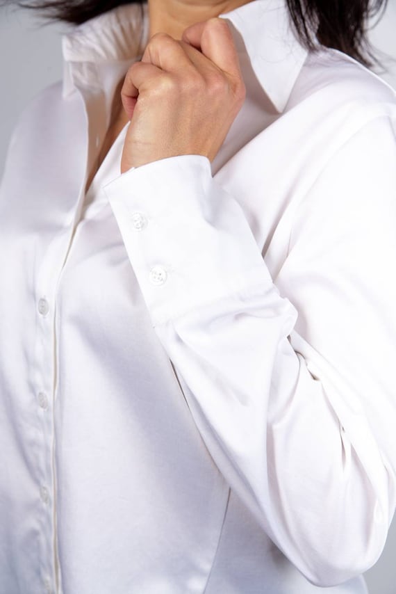 Chemise business femme sale
