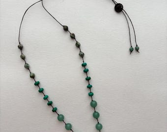 Light Green Agate Pendant Necklace