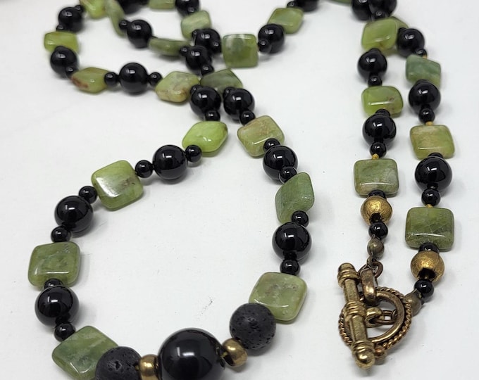 Long Peridot and Onyx Beads Necklace