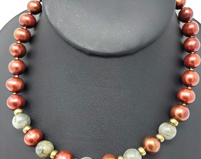 Dyed freshwater pearls and moss agate choker