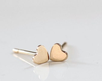 14K Solid Gold Earrings, Tiny Heart Earrings Made from Solid Gold, Perfect for Everyday Wear, High Quality Materials, Hypoallergenic