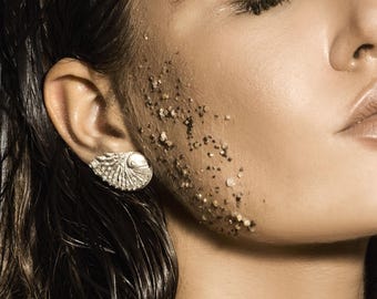 Handmade sterling silver ear climber_ minimalist  women's wrap earring Afti Afroditis by Ariadni Kypri_