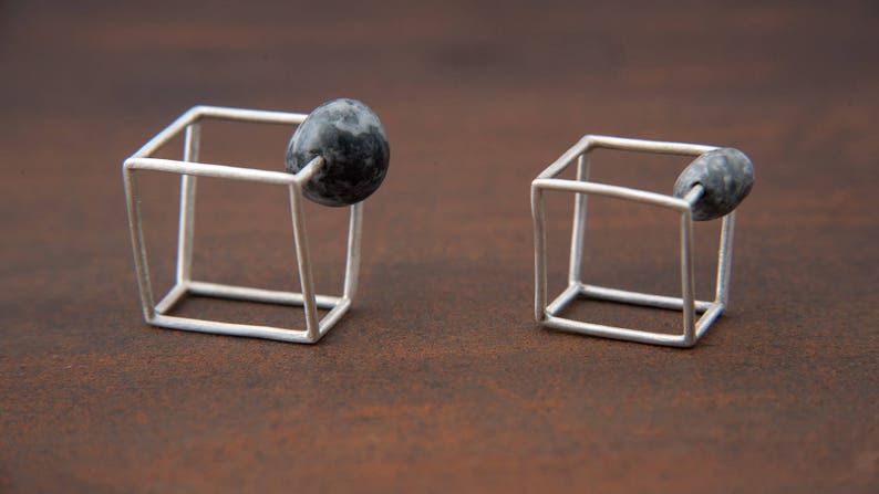 Almost Cube, by Ariadni Kypri, cube silver ring with beach pebble, beach pebble ring_YDOR collection image 9