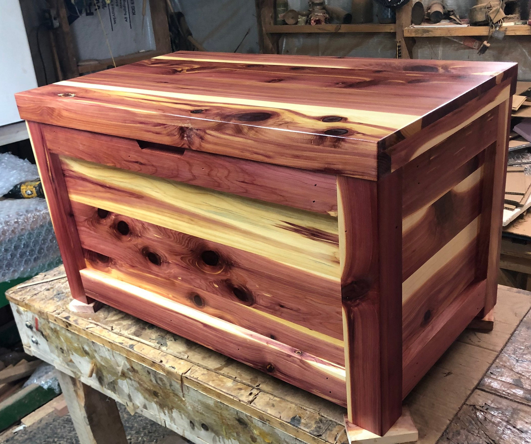 Cedar Chest, Wedding Gift, Graduation Gift, Hope Chest, Blanket Chest with a Tray