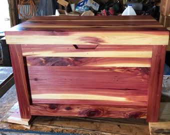 Handcrafted Rustic Cedar Chest with Tray, Quilt, Sewing box, Storage box, Hope Chest, Wedding Gift, Graduation Gift