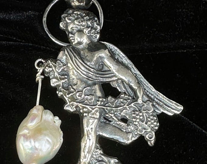 The Angel of Devotion – Sterling Silver Devotional Pendant with Baroque Pearl Heart, One of a Kind Gothic Relic