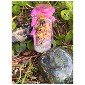 Intuition Spell Jar to Awaken Your Spiritual Connection and Psychic Abilities