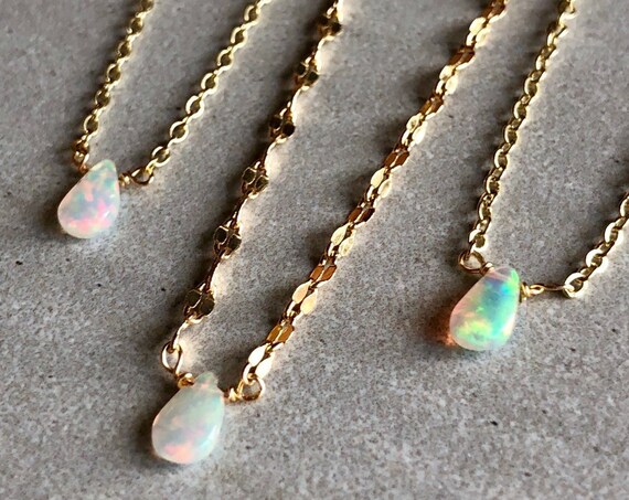 Simple Teardrop Opal Gemstone 14K Gold Necklace