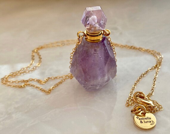 Perfume Bottle Necklace/ 14K Gold/ Essential Oil Necklace/ Natural stone pendant/ Stone perfume bottle/ Essential Oil Diffuser