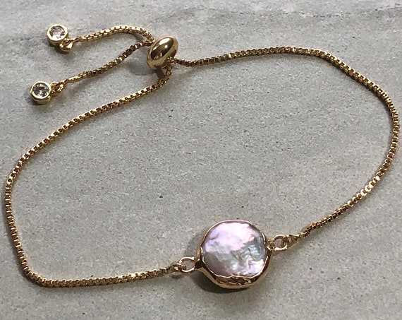 Dainty 14K Gold Pink Freshwater Natural Pearl Bracelet