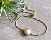 14K Gold Pearl Bracelet Dainty Pearl Bracelet Freshwater Pearl Natural Pearl Bridesmaid Gift Bridesmaid Jewelry June Birthstone Pearl