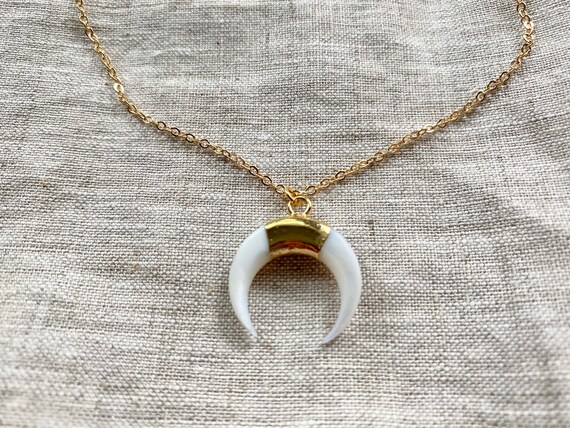 Double Horn Crescent Carved Shell Boho 14K Gold Necklace
