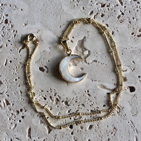 Crescent Moon Necklace/ Lunar Jewelry/ Moon Pendant/ Boho Choker/ Boho Layering Necklace/ Moon Necklace/ Celestial Jewelry/ Moon Choker