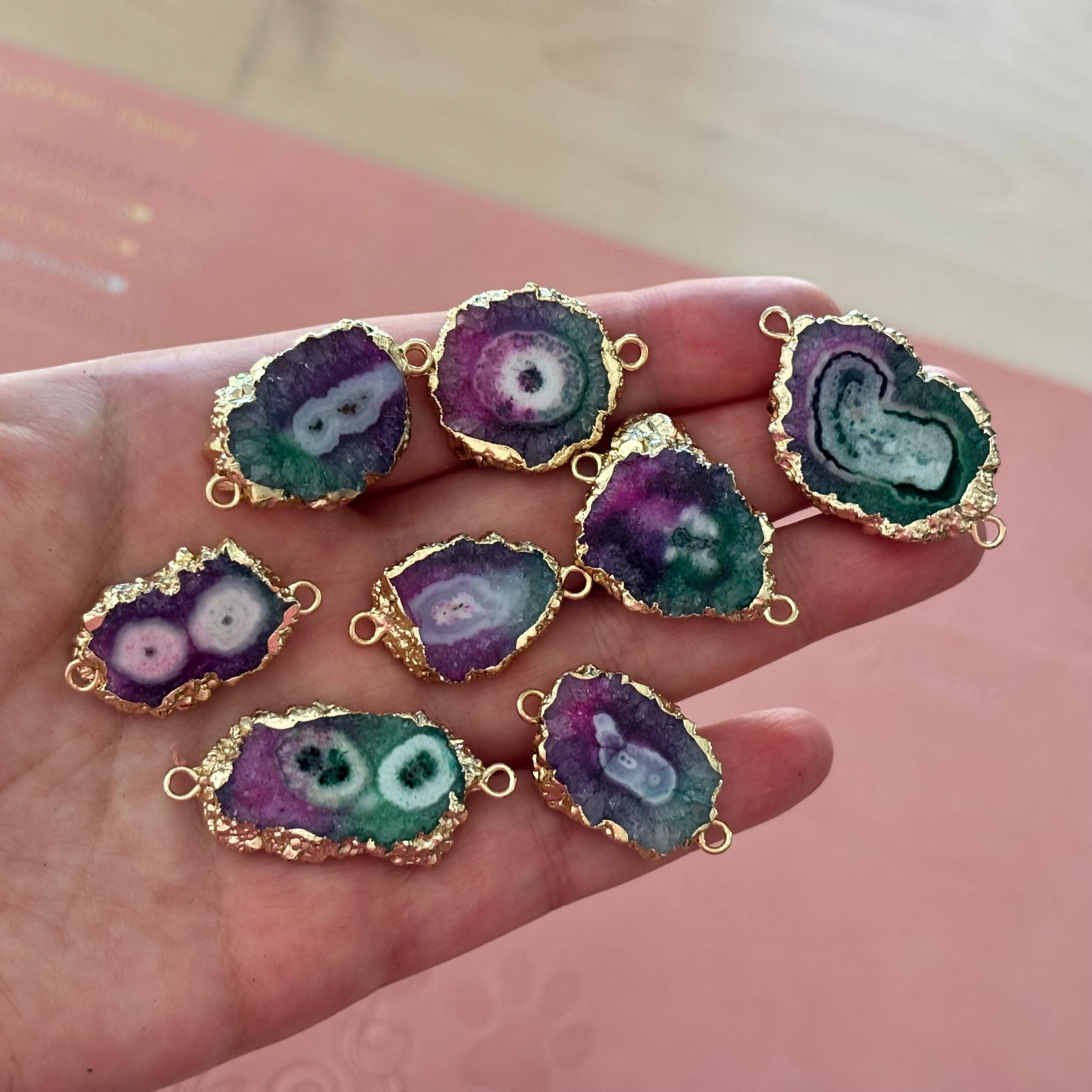 Natural Agate Closure Charm