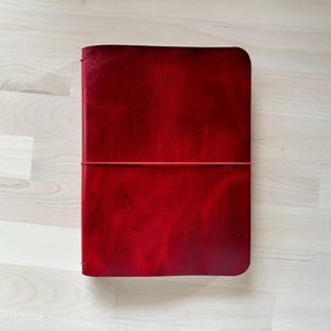 Essential Bifold Leather Journal