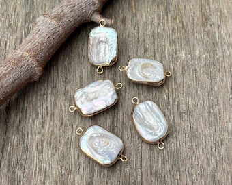 Freshwater Pearl and Shell Folio Connector