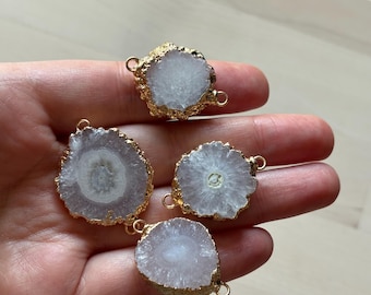 Natural Agate Closure Charm