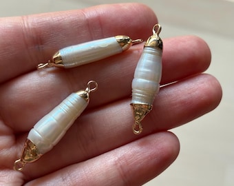 Freshwater Pearl Folio Connector