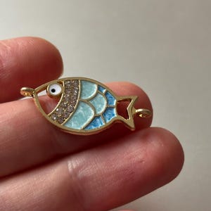 Closure Charm, Double-Loop Connector