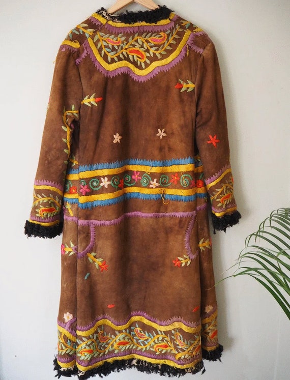 Very Rare Large Vintage 1970's Silk Embroidered A… - image 4