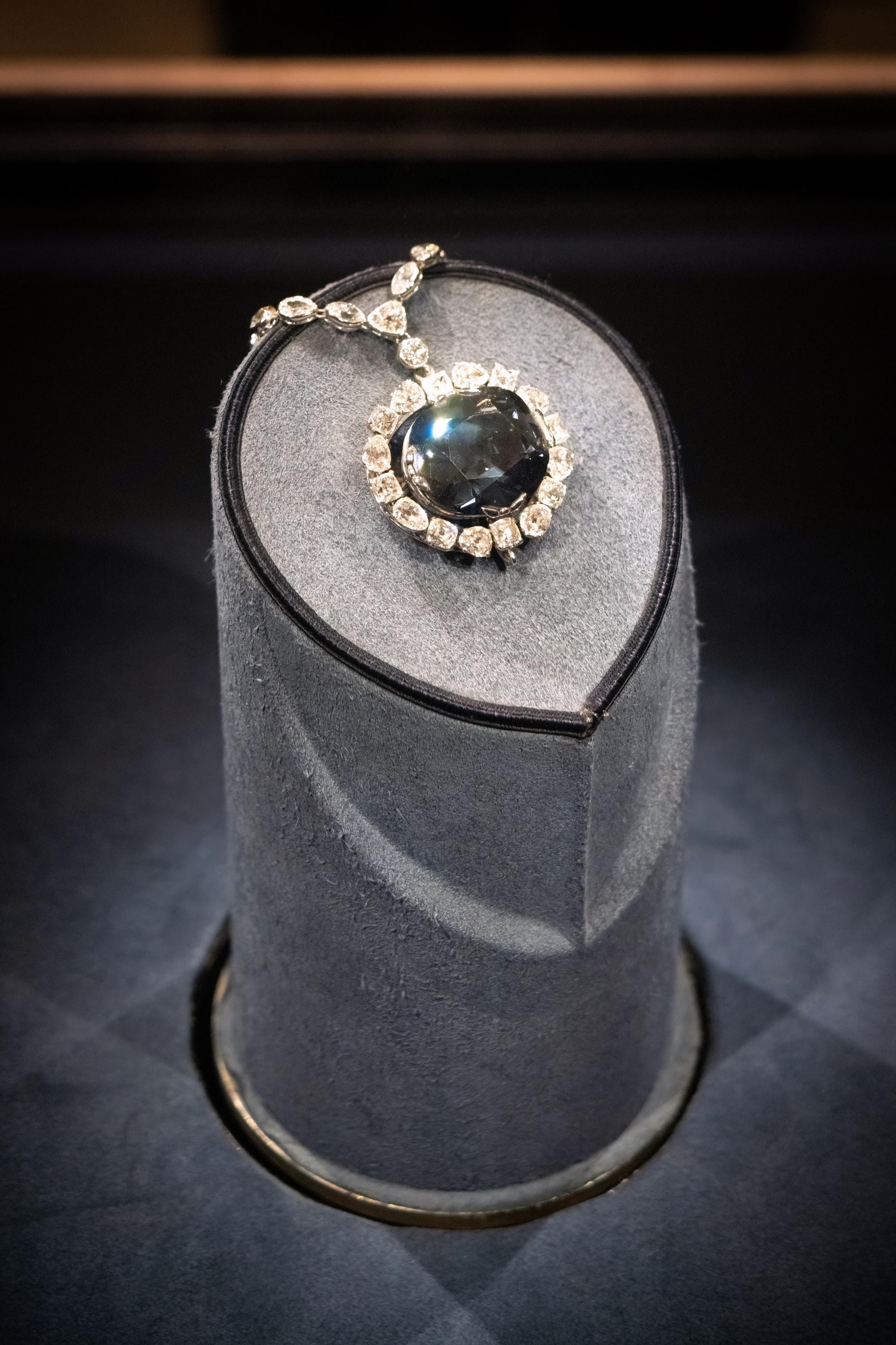 Smithsonian Museum Of Natural History Hope Diamond Diamond Ring