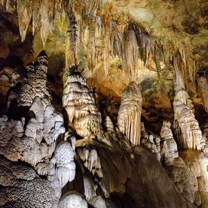 Luray Caverns – Northern Virginia Cave Formations (Photo Print)